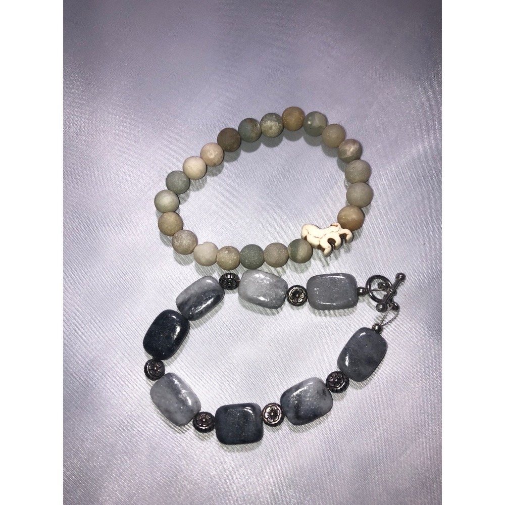Natural Stone Bracelet Set Matte Round Beads Wolf Charm Gray Marble Toggle Clasp